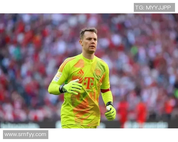 诺伊尔：从守门员到传奇，探讨他在足球历史上的影响与成就